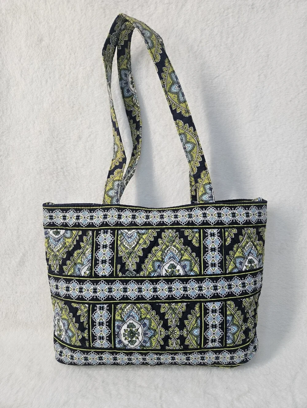 Vera Bradley Retired Cambridge Tote Bag - Picture 4 of 7